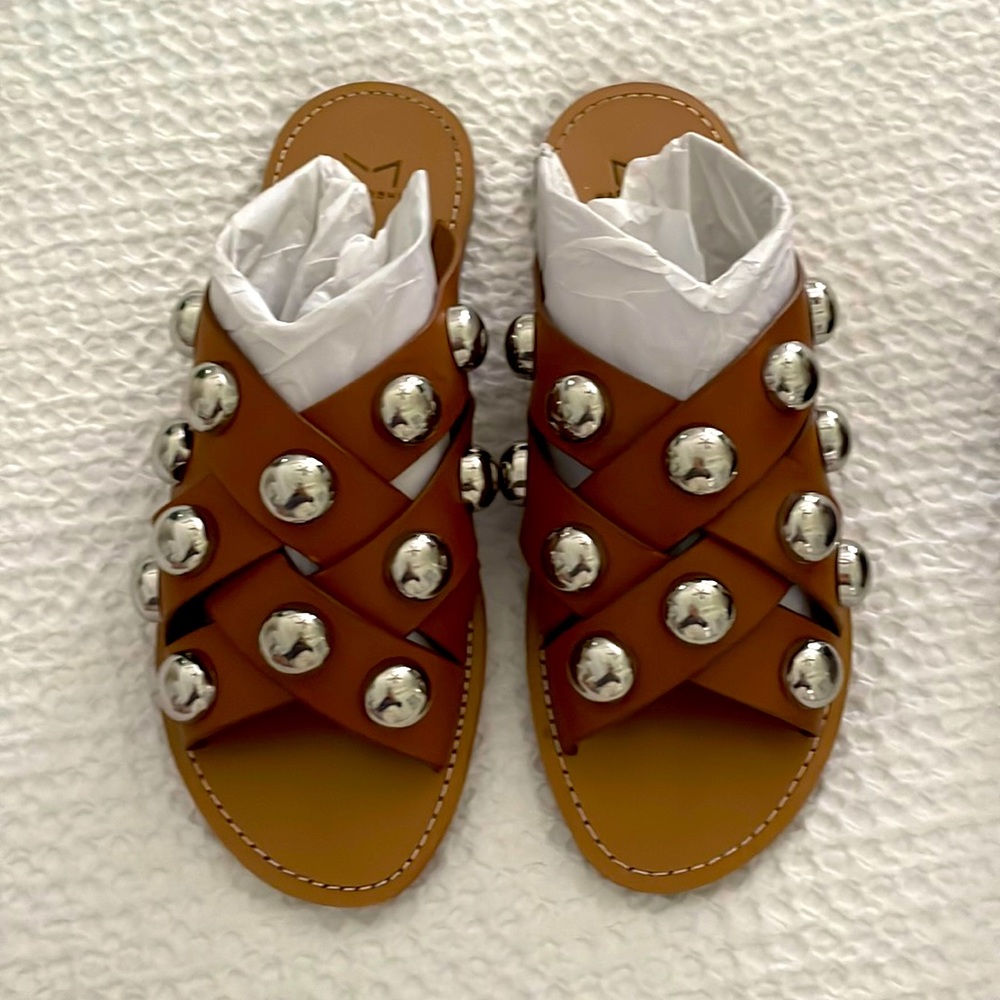 Marc Fisher slide sandal; medium brown leather; size 7M